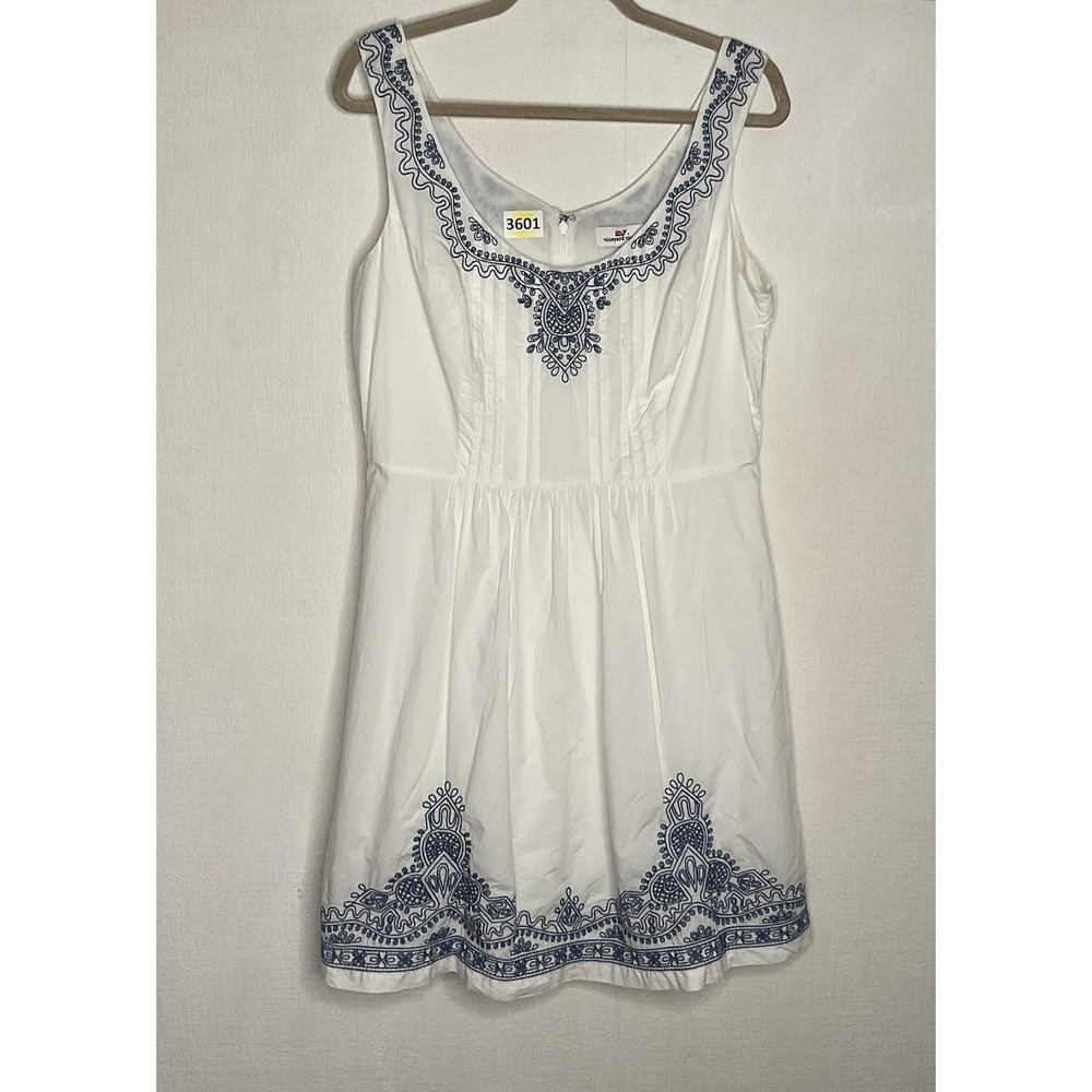 VINEYARD VINES White w/ Blue Embroidered Fit N Flare Dress Size 12